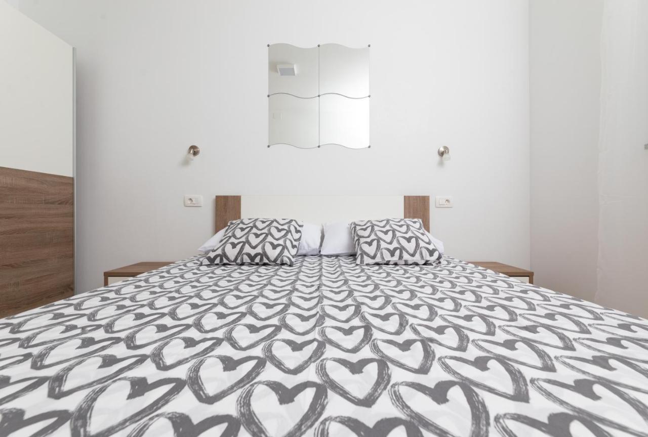 Apartments Jana Salatic Екстер'єр фото